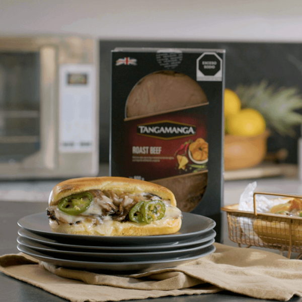 Philly CheeseSteak con Roast Beef Tangamanga
