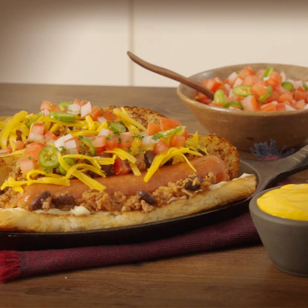 Texas Hot Dog con chili y queso
